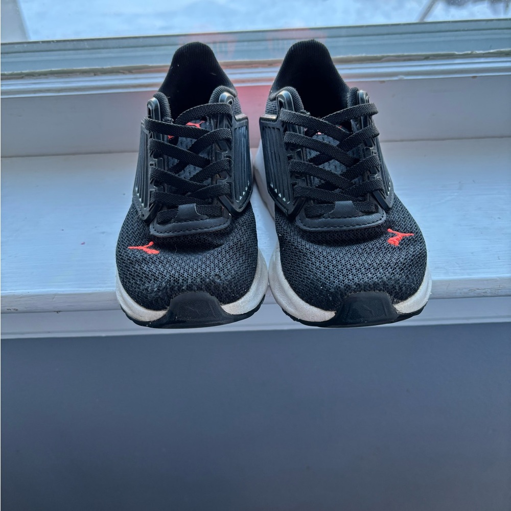 Puma Boys sneakers size 11